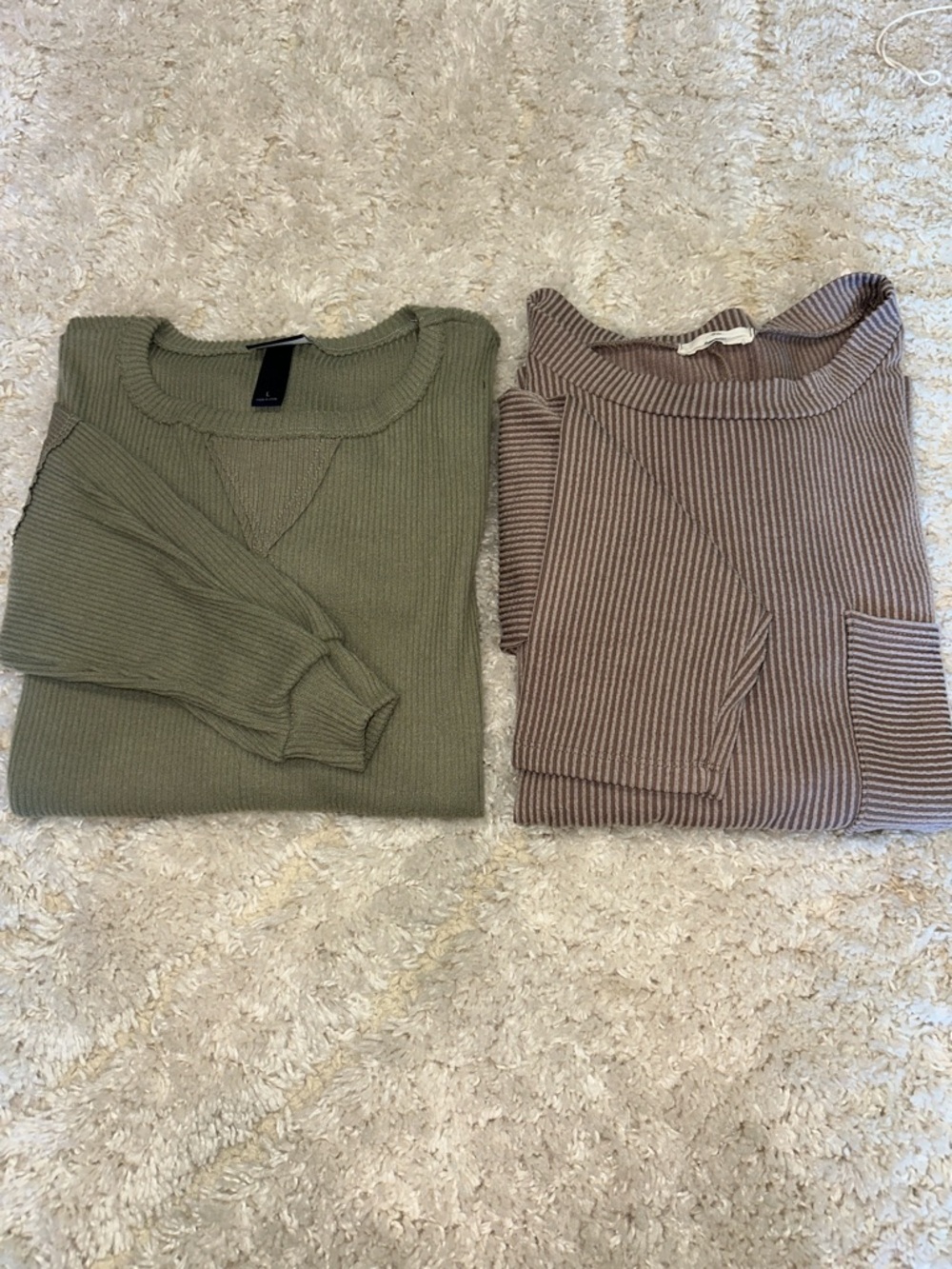 Ribbed Knit Sweaters - Olive Green & Taupe